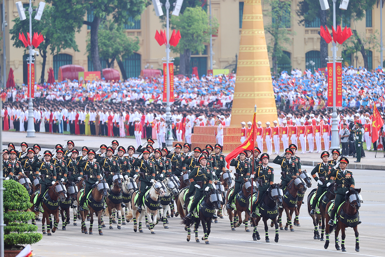 Khối Cảnh s&aacute;t cơ động kỵ binh - Ảnh: VGP/Nhật Bắc